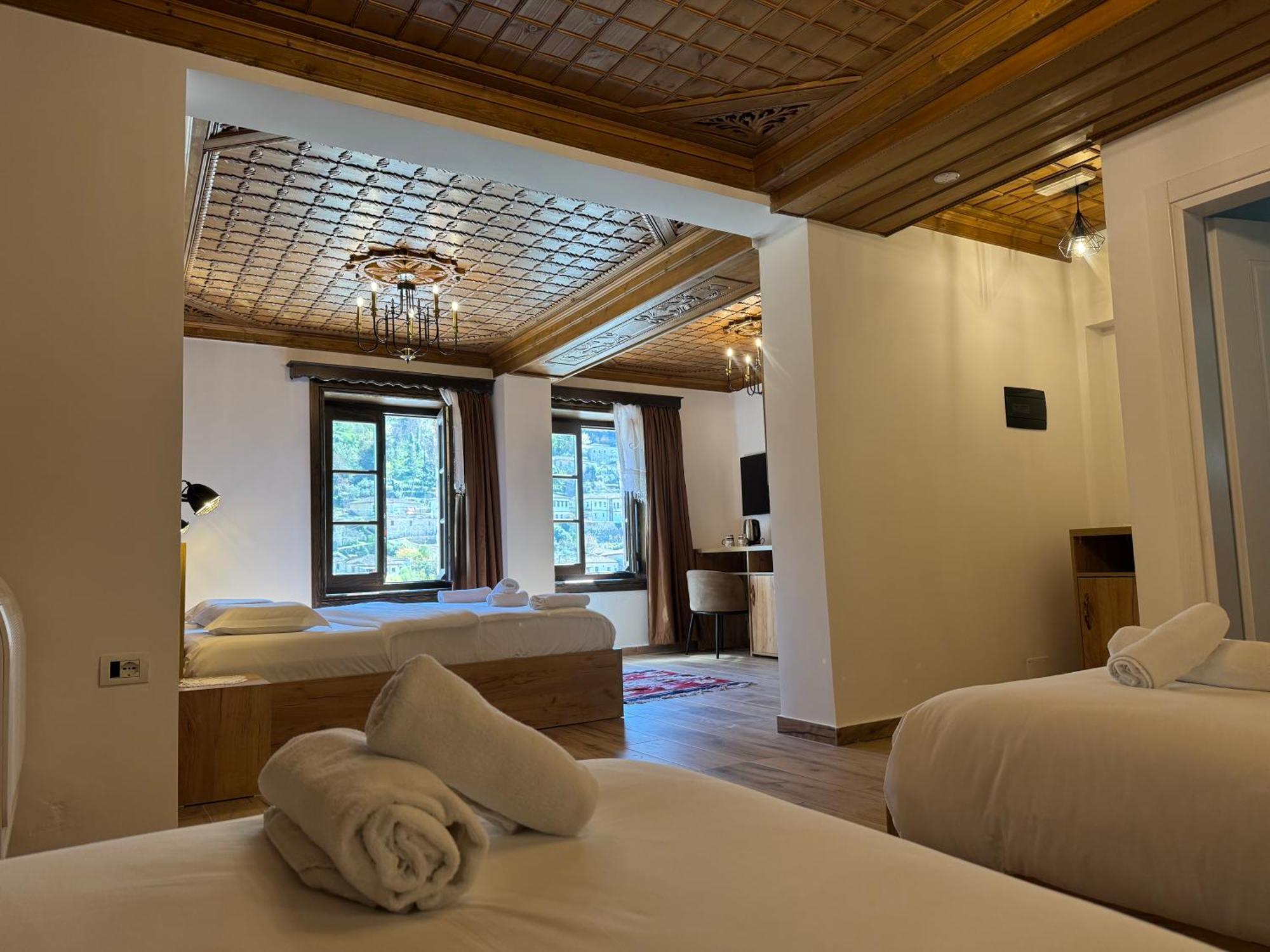 Hotel Ansel Berat Eksteriør bilde